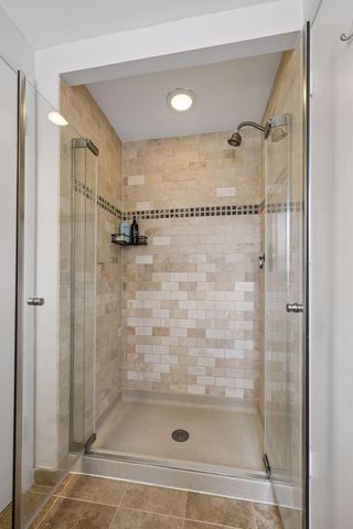1939 Munster Avenue, Saint Paul, MN 55116