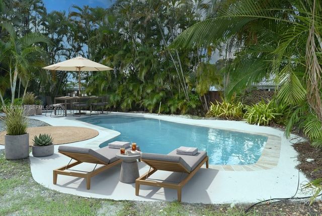 4501 Jefferson St, Hollywood, FL 33021