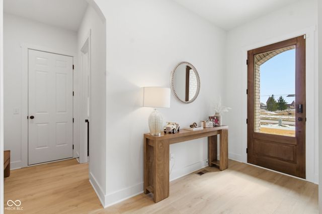 6720 W 900 N, Mccordsville, IN 46055