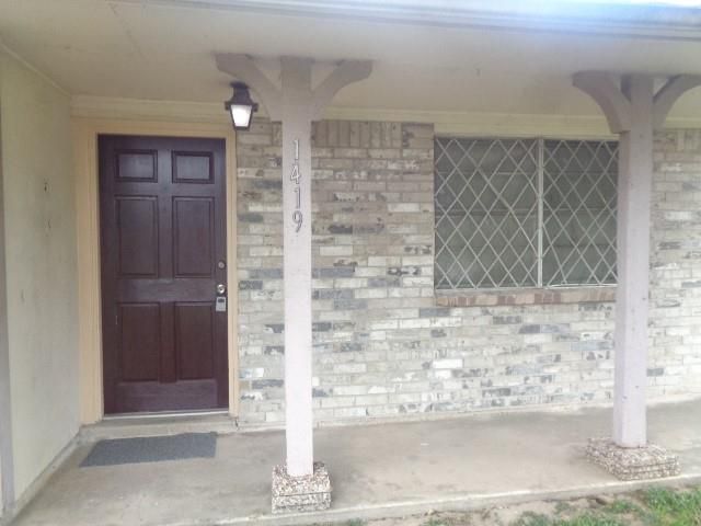 1419 Dorsetshire Drive, Pasadena, TX 77504