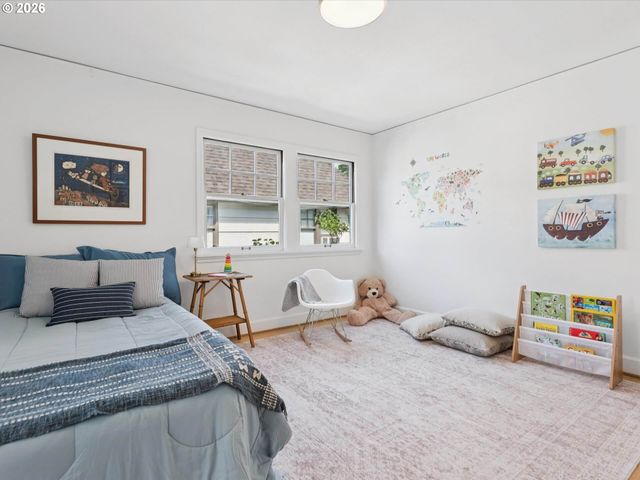 2235 Ne 25TH Ave, Portland, OR 97212