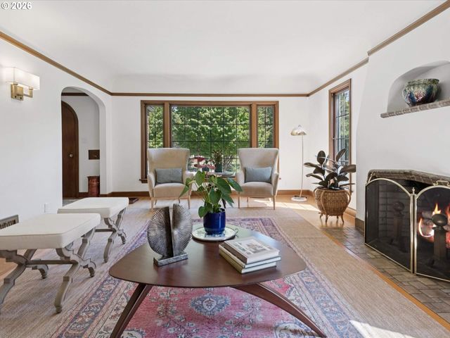 2235 Ne 25TH Ave, Portland, OR 97212