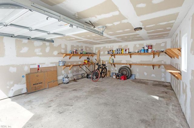 2923 Scotia DR, Chesapeake, VA 23325