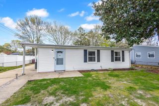 2923 Scotia DR, Chesapeake, VA 23325