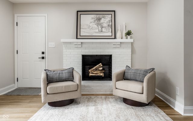 11809 Pebble Brook Lane, Carmel, IN 46033