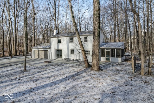 11809 Pebble Brook Lane, Carmel, IN 46033