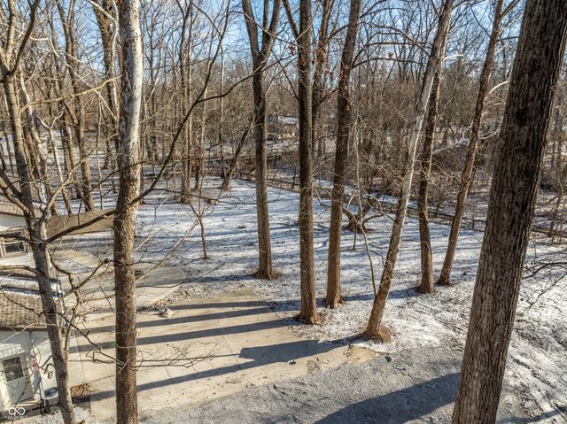 11809 Pebble Brook Lane, Carmel, IN 46033