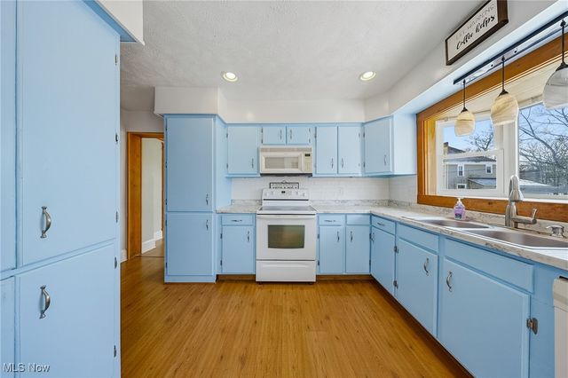 425 N 17th Street, Sebring, OH 44672