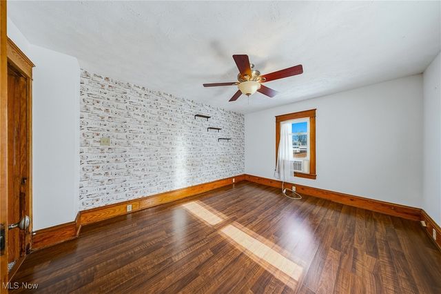 425 N 17th Street, Sebring, OH 44672