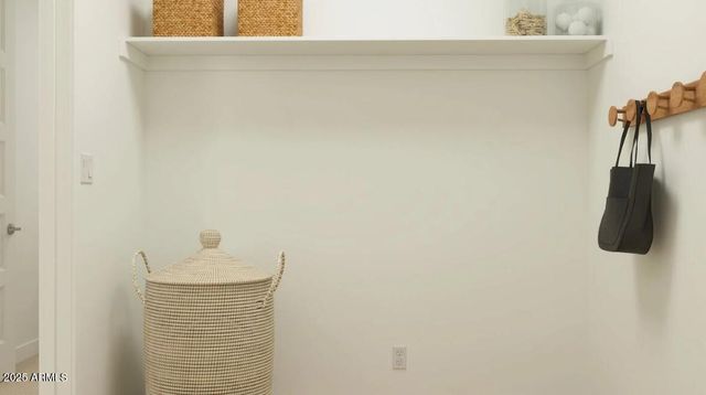 9522 W MULBERRY Drive, Phoenix, AZ 85037