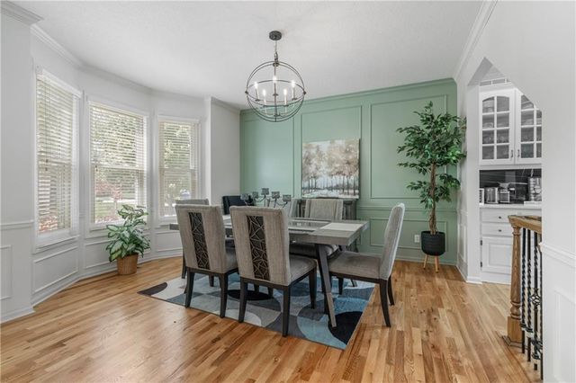 5712 W 146th Street, Overland Park, KS 66223