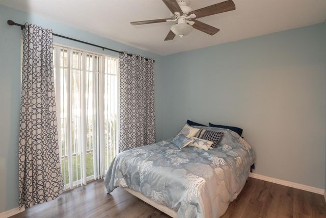 1140 University Boulevard 10, Jupiter, FL 33458