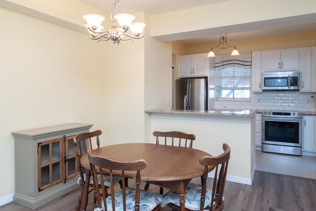 1140 University Boulevard 10, Jupiter, FL 33458