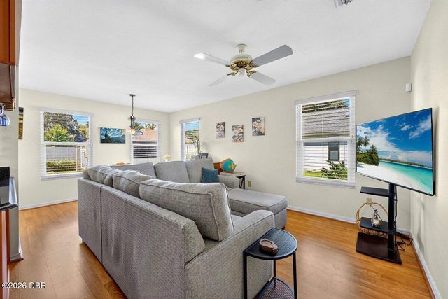 901 Oetter Drive, South Daytona, FL 32119