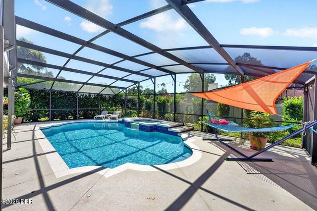 901 Oetter Drive, South Daytona, FL 32119