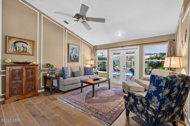 901 Oetter Drive, South Daytona, FL 32119