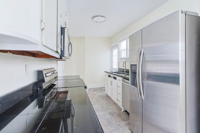 11 N Barrett Street, Niles, MI 49120