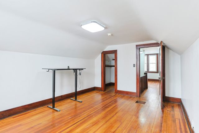 11 N Barrett Street, Niles, MI 49120