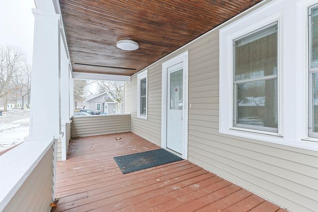 11 N Barrett Street, Niles, MI 49120