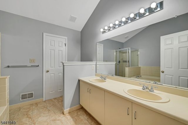 2602 Johnson Cir, Bridgewater Twp., NJ 08807