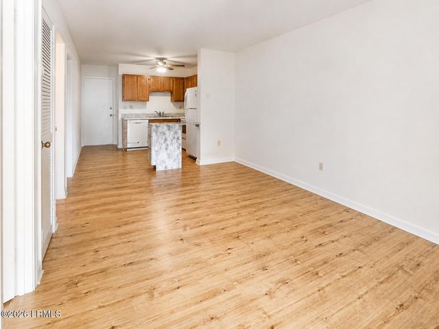 239 Beach City Rd Apt 1318, Hilton Head Island, SC 29926
