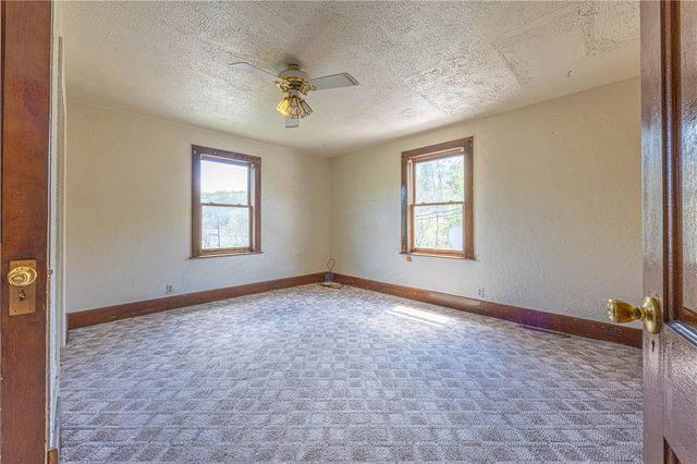 225 Lynn Rd, Brownsville, PA 15417