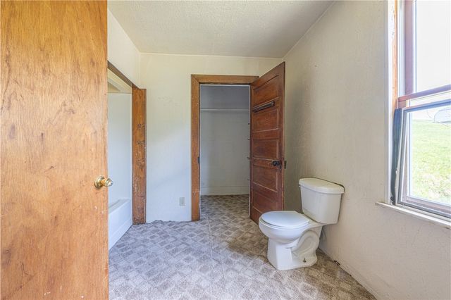 225 Lynn Rd, Brownsville, PA 15417