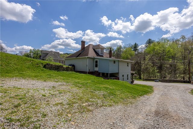 225 Lynn Rd, Brownsville, PA 15417