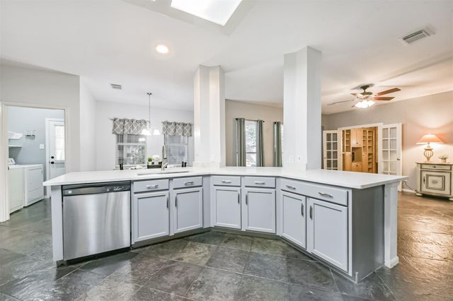 12902 Chalfield Circle, Houston, TX 77044