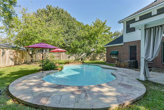 12902 Chalfield Circle, Houston, TX 77044
