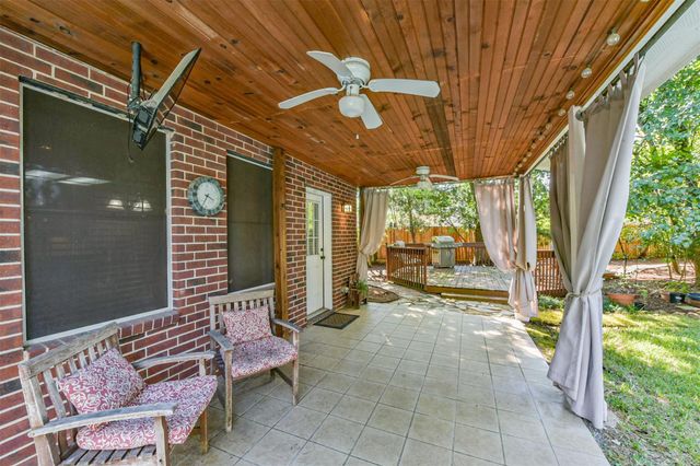12902 Chalfield Circle, Houston, TX 77044