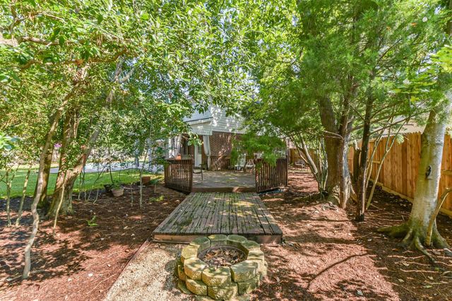 12902 Chalfield Circle, Houston, TX 77044