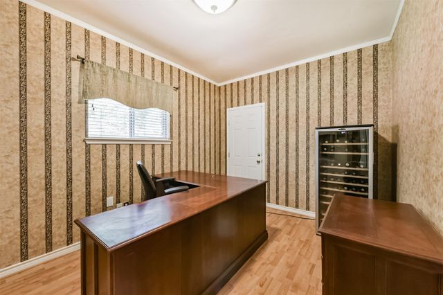 12902 Chalfield Circle, Houston, TX 77044