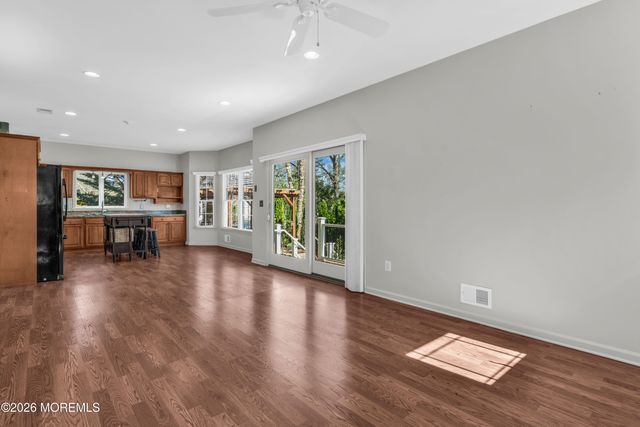 85 Squankum Road, Tinton Falls, NJ 07724