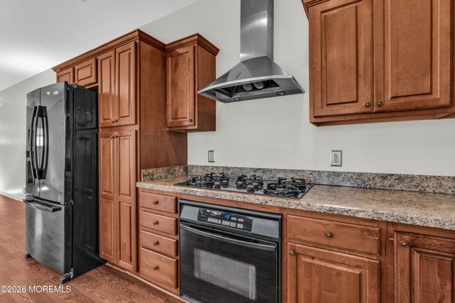 85 Squankum Road, Tinton Falls, NJ 07724