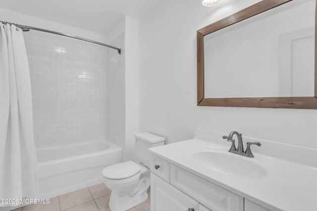 85 Squankum Road, Tinton Falls, NJ 07724