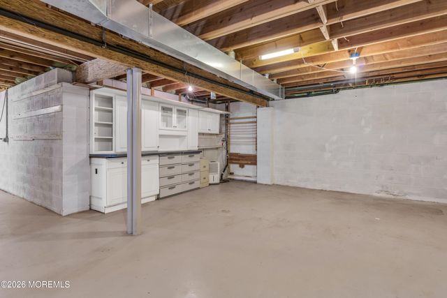 85 Squankum Road, Tinton Falls, NJ 07724