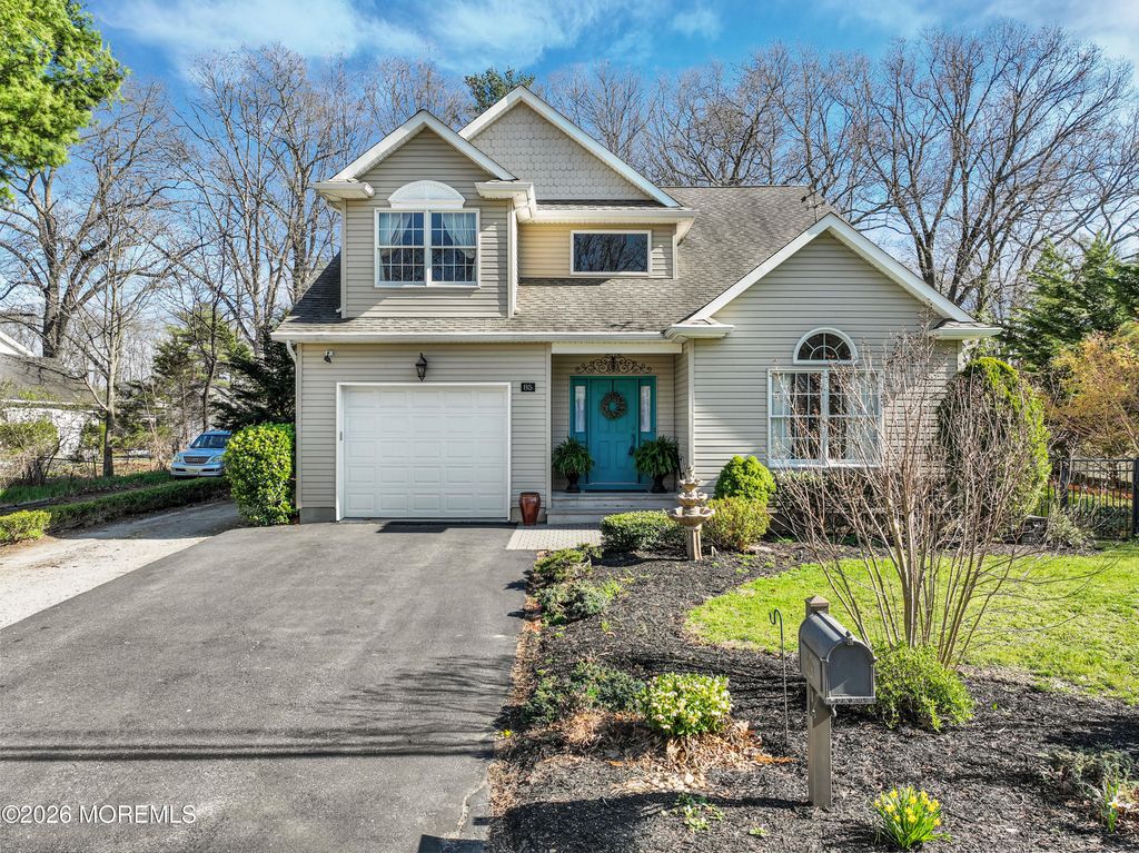 85 Squankum Road, Tinton Falls, NJ 07724