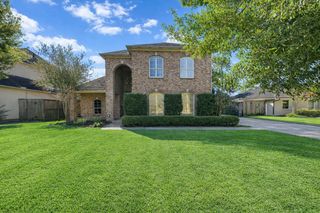 8701 Lanell Lane, Spring Valley Village, TX 77055