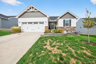 5667 Woodcreek Drive, Middletown, OH 45042