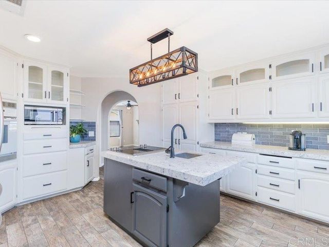 21012 N Burma Rd, Ramona, CA 92065