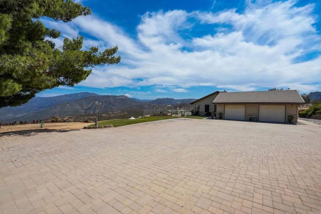 21012 N Burma Rd, Ramona, CA 92065