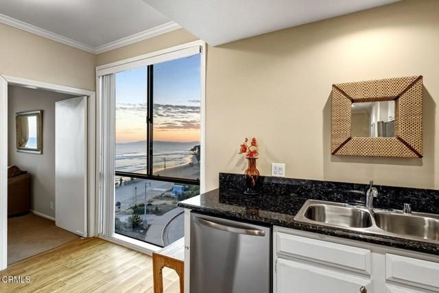 350 Paseo De Playa 202, Ventura, CA 93001