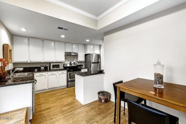 350 Paseo De Playa 202, Ventura, CA 93001