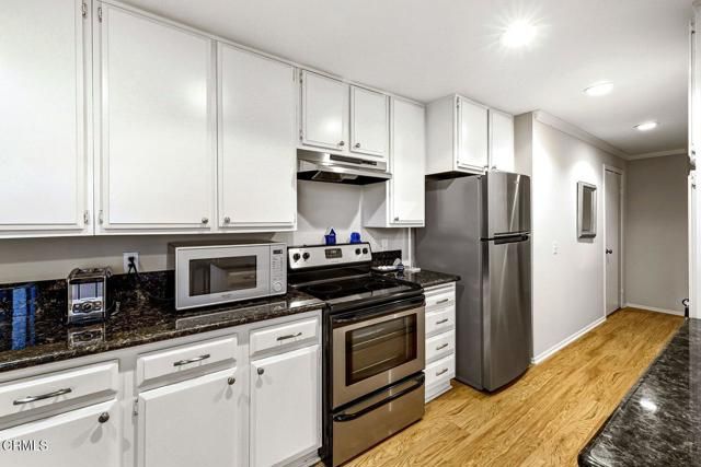 350 Paseo De Playa 202, Ventura, CA 93001