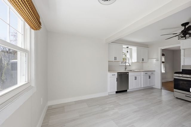 83 Ellsworth Ave, Springfield, MA 01118