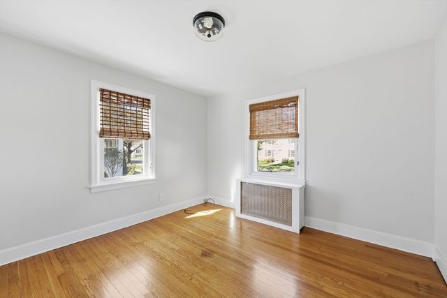 83 Ellsworth Ave, Springfield, MA 01118