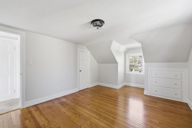 83 Ellsworth Ave, Springfield, MA 01118