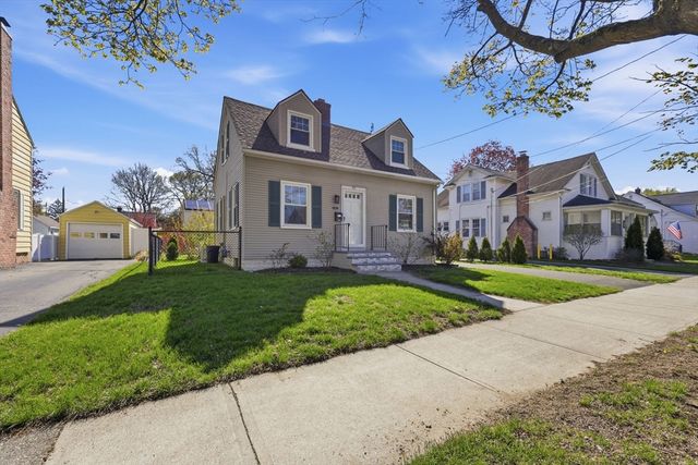 83 Ellsworth Ave, Springfield, MA 01118
