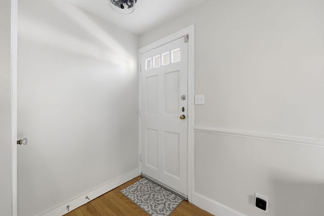 83 Ellsworth Ave, Springfield, MA 01118